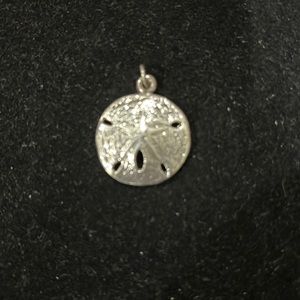 Sterling Silver sand dollar pendant .925